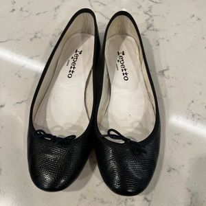 Repetto black ballet flat